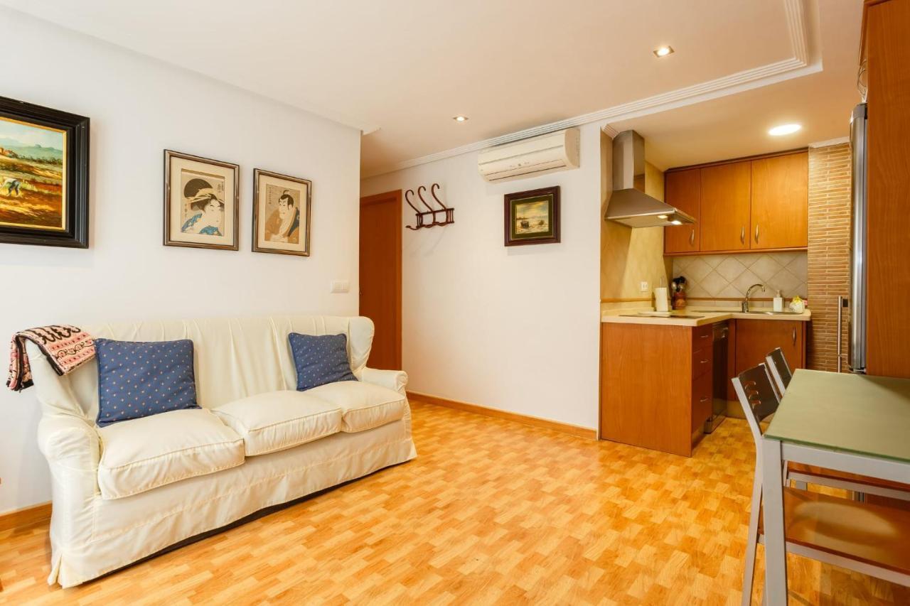 Gatu Villa Elvira Junto Al Hospital Y Playa 2 Dormit Y 2 Banos, Preferente Mayores De 25 Anos Y Familias Кадис Екстериор снимка